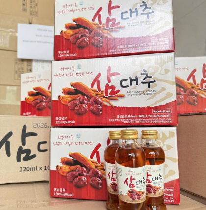 NƯỚC HỒNG SÂM CHAI NGUYÊN CỦ & TÁO ĐỎ HÀN QUỐC